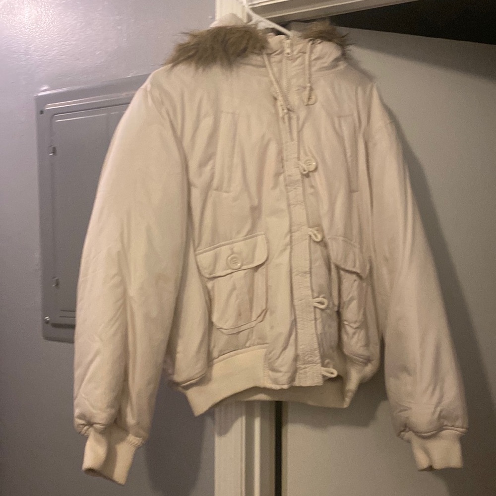 White/Cream Jackets with fur on hood size 2xl